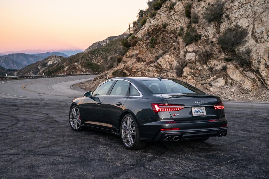  Audi S6 Sedan TFSI (C8) 2020 года  (NA) (фото 5 из 24)